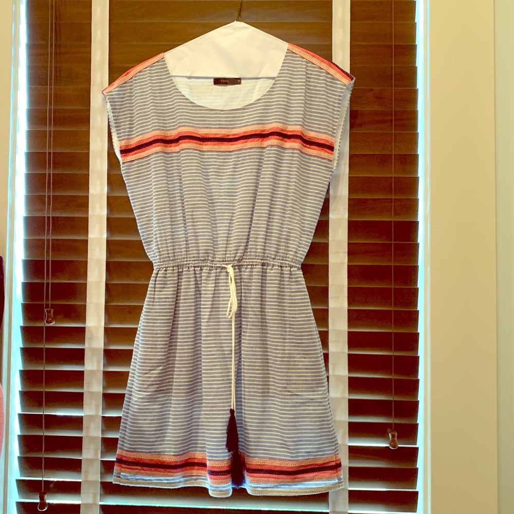 Cap sleeve dress